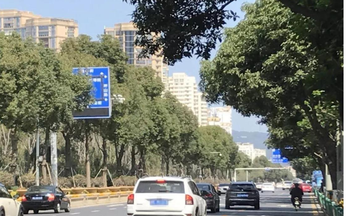 4e088f87afac34cf9f9afbf1f738113b.png 4e088f87afac34cf9f9afbf1f738113b.png